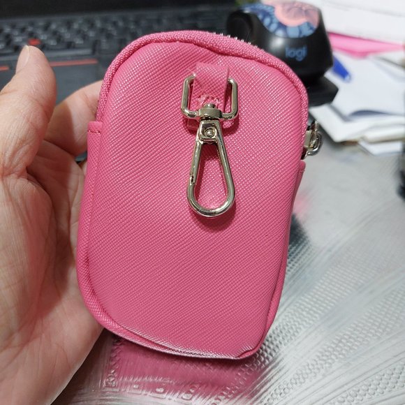 Steve Madden Handbag Keychain Mini Clip On Bag Accessory Pretty Pink - Picture 4 of 8